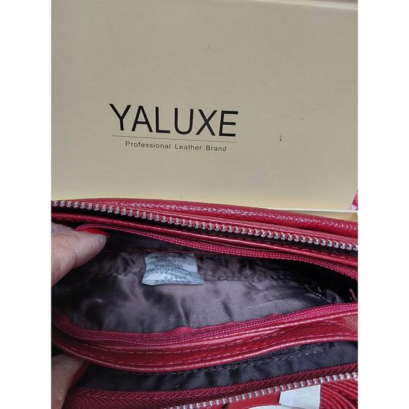 New Ladies Wallet Wristlet by Yaluxe Red Leather Clutch in Box w/ Shoulder Strap - Picture 10 of 10